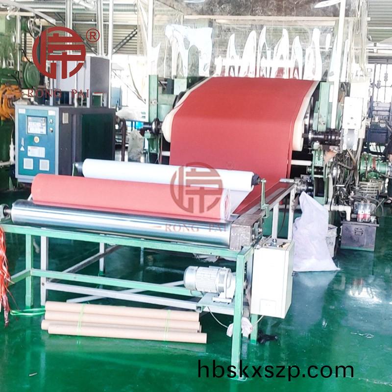 硅橡膠製(zhi)品(pin)的生産過(guo)程-常州(zhou)嶸(rong)牌橡(xiang)塑製(zhi)品有限公司