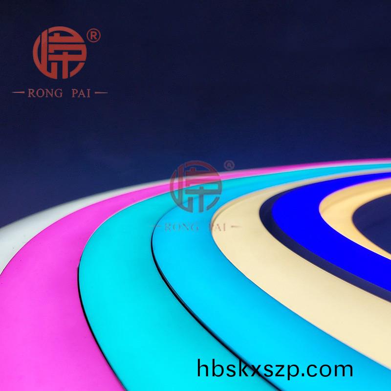 硅(gui)膠(jiao)燈(deng)帶將完(wan)全取(qu)代PVC燈(deng)帶-常(chang)州嶸(rong)牌橡(xiang)塑製品有(you)限公(gong)司(si)