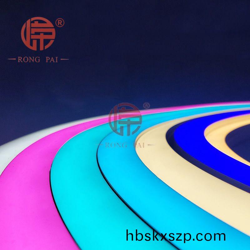 常州(zhou)嶸(rong)牌橡(xiang)塑製(zhi)品(pin)有(you)限(xian)公司