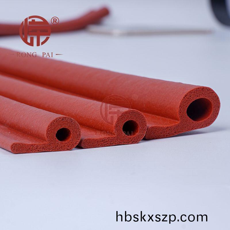 常州(zhou)嶸(rong)牌橡塑(su)製品有限公司(si)