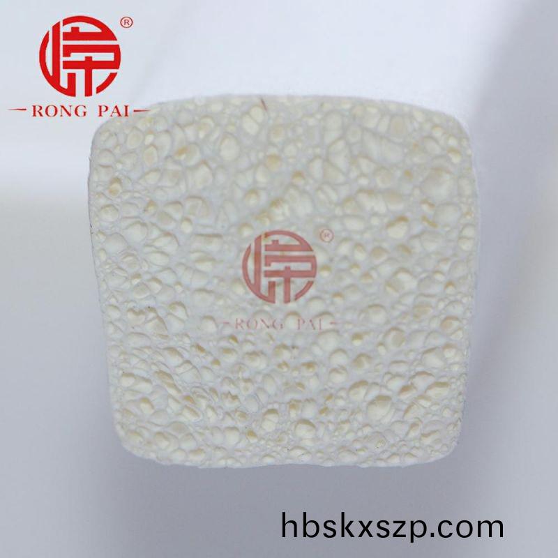 常(chang)州嶸牌橡(xiang)塑(su)製(zhi)品有(you)限(xian)公司