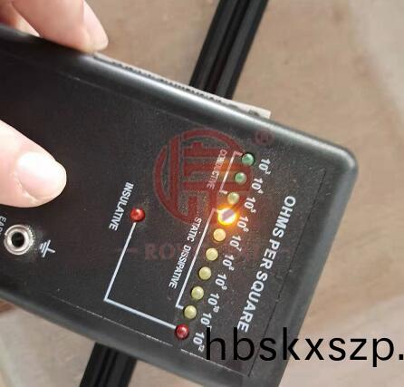 抗靜電硅(gui)膠條