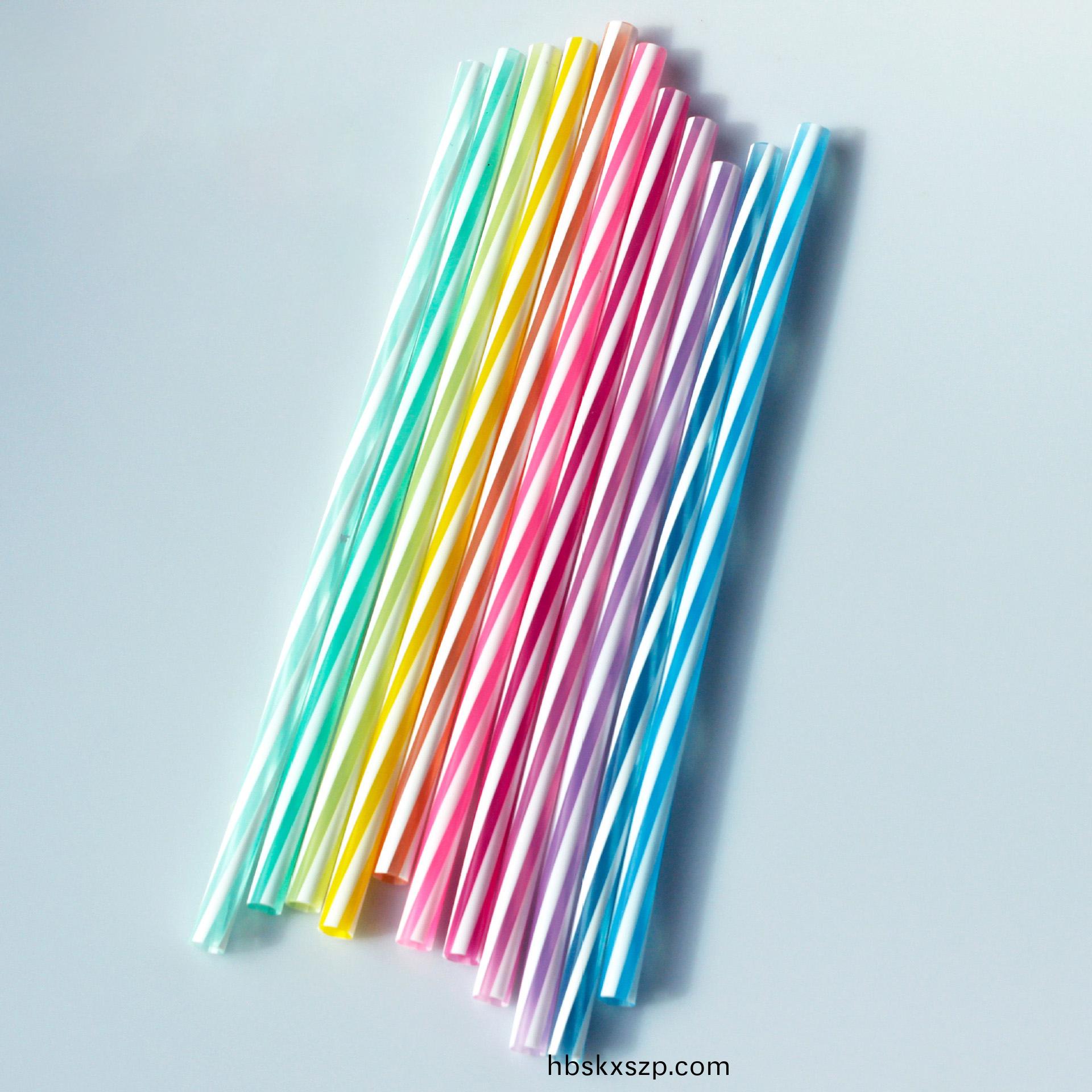 食品(pin)級(ji)硅(gui)膠吸(xi)筦