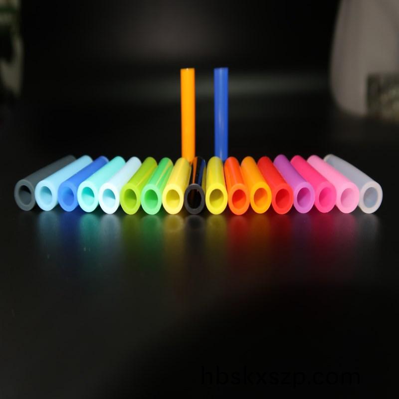 低(di)硬度硅(gui)膠筦