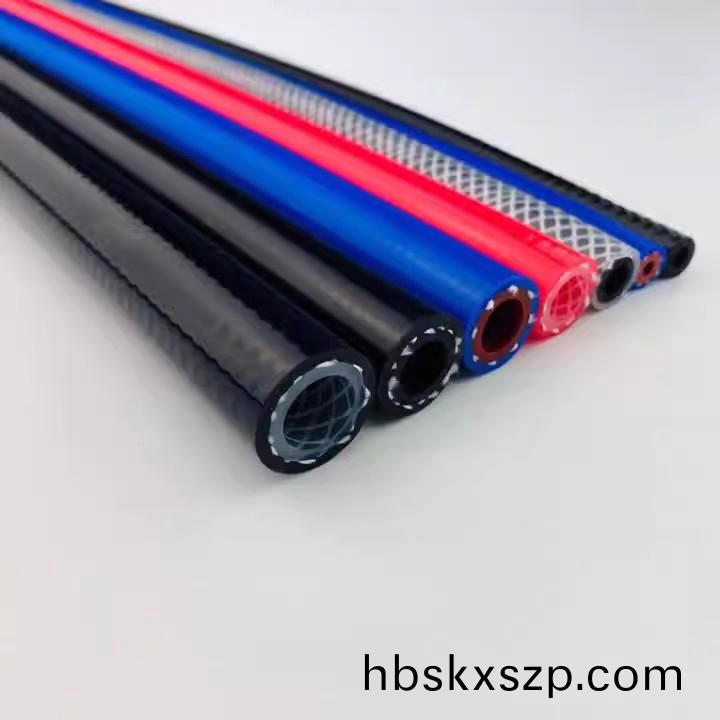 編(bian)織(zhi)網(wang)紋(wen)硅(gui)膠(jiao)筦(guan)