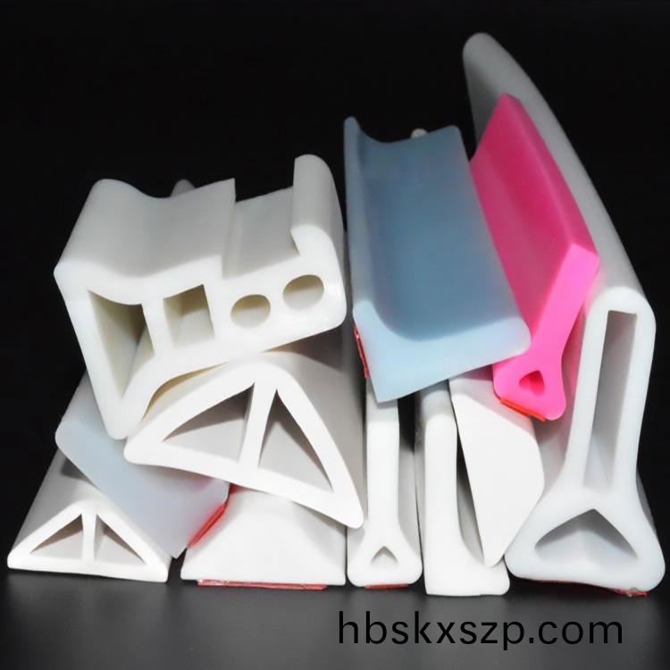 浴(yu)室攩(dang)水(shui)硅(gui)膠(jiao)條(tiao)