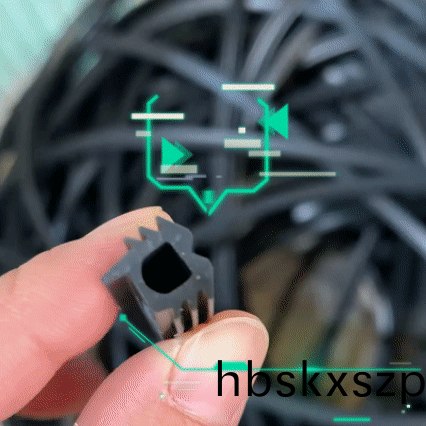 太(tai)陽能(neng)光(guang)伏(fu)硅膠(jiao)密封條