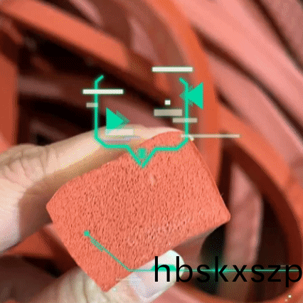 300度高(gao)溫硅(gui)膠髮(fa)泡條