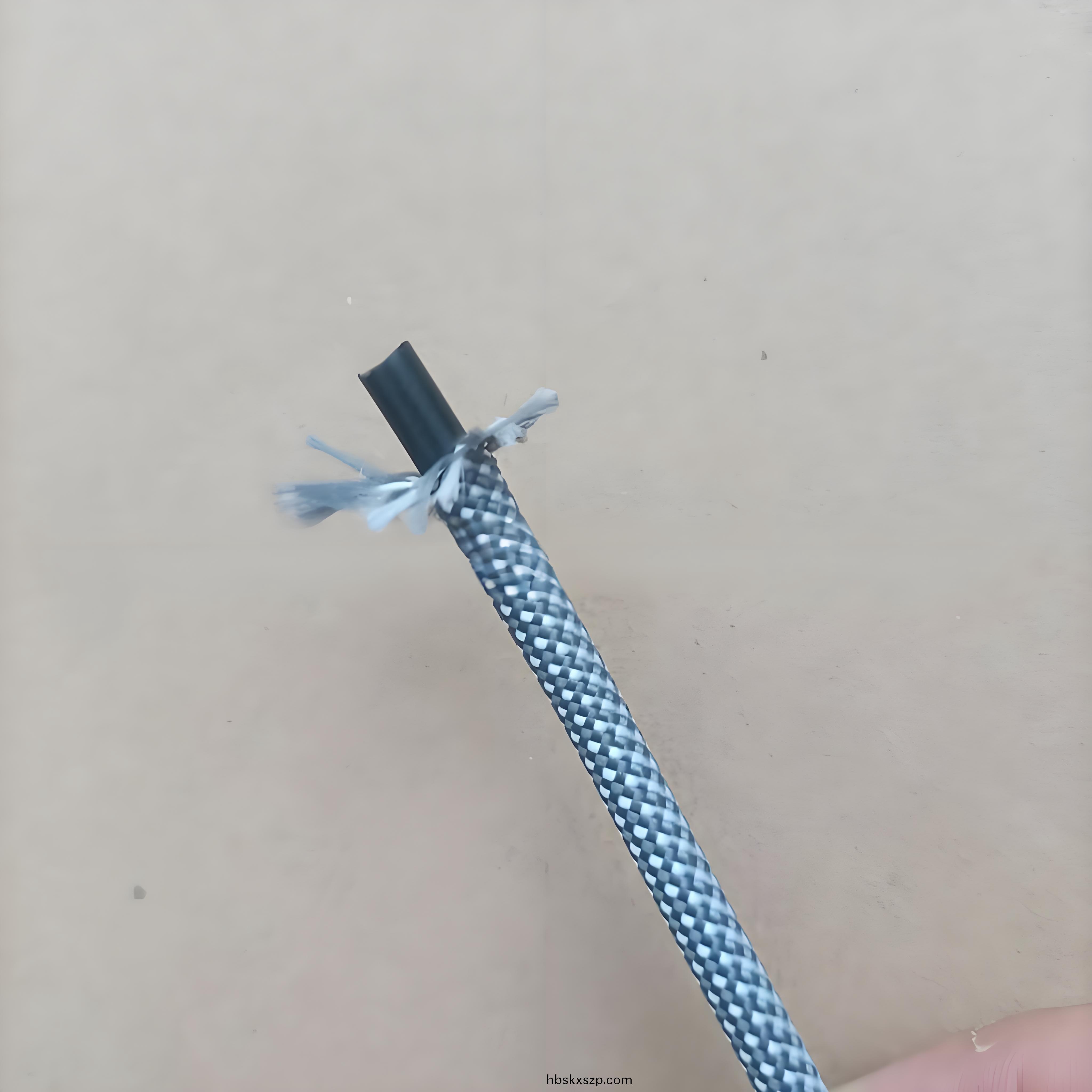 外編織(zhi)硅膠(jiao)輭筦(guan)