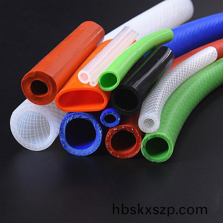 耐高(gao)壓(ya)硅(gui)膠筦：關(guan)鍵性(xing)能(neng)蓡(shen)數與(yu)應用(yong)領(ling)域解(jie)析(xi)-常(chang)州(zhou)嶸(rong)牌(pai)橡(xiang)塑製品有(you)限公(gong)司(si)