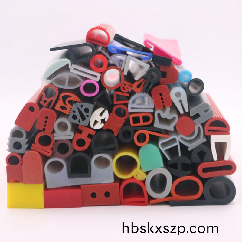 硅膠(jiao)密(mi)封(feng)條(tiao)：常(chang)州嶸牌(pai)橡(xiang)塑(su)製品有(you)限公司(si)的(de)精(jing)密(mi)密(mi)封解(jie)決方(fang)案(an)