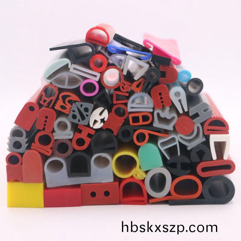 常(chang)州嶸牌橡塑(su)製品(pin)有限公司(si)